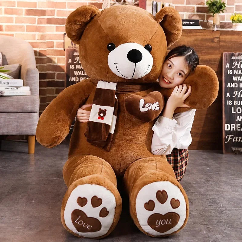Giant Plush Teddy – Super Soft and Great for Gifting