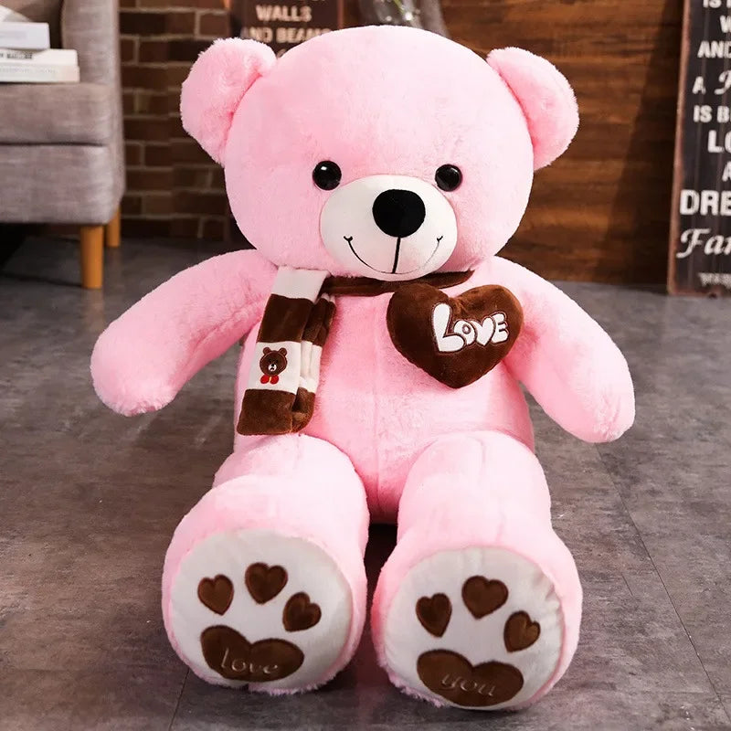 Giant Plush Teddy – Super Soft and Great for Gifting