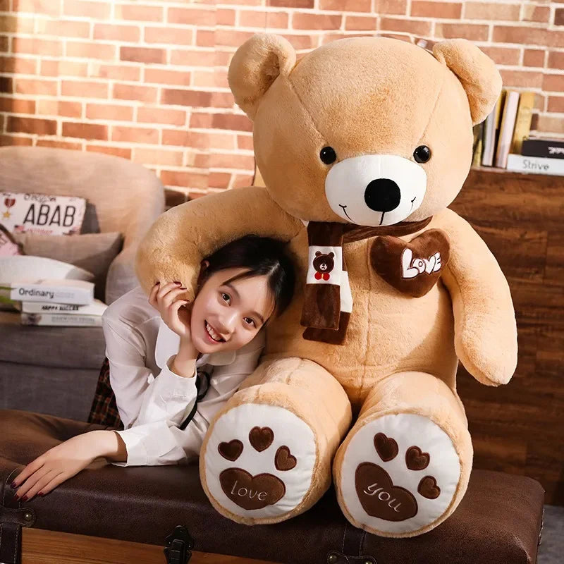 Giant Plush Teddy – Super Soft and Great for Gifting