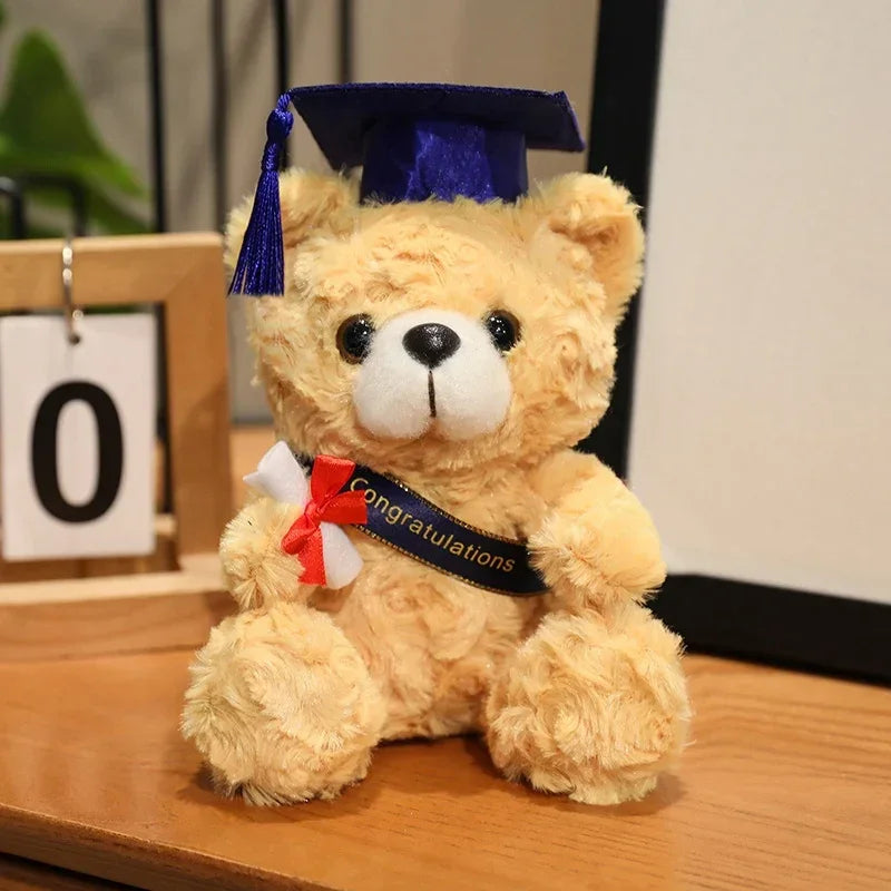 Kawaii Graduation Teddy Bear 18cm – Cute Keepsake for Graduates