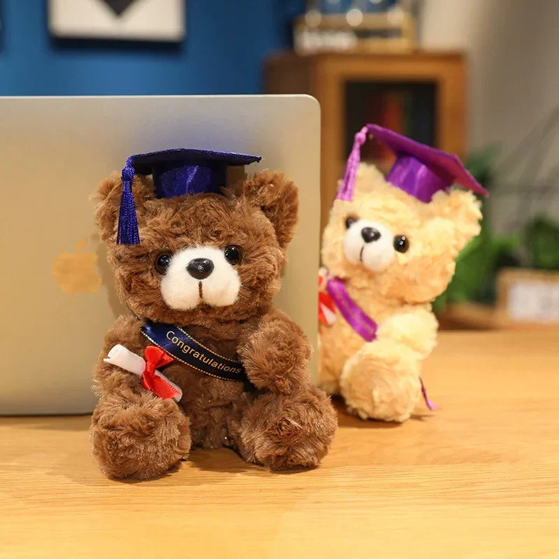 Kawaii Graduation Teddy Bear 18cm – Cute Keepsake for Graduates